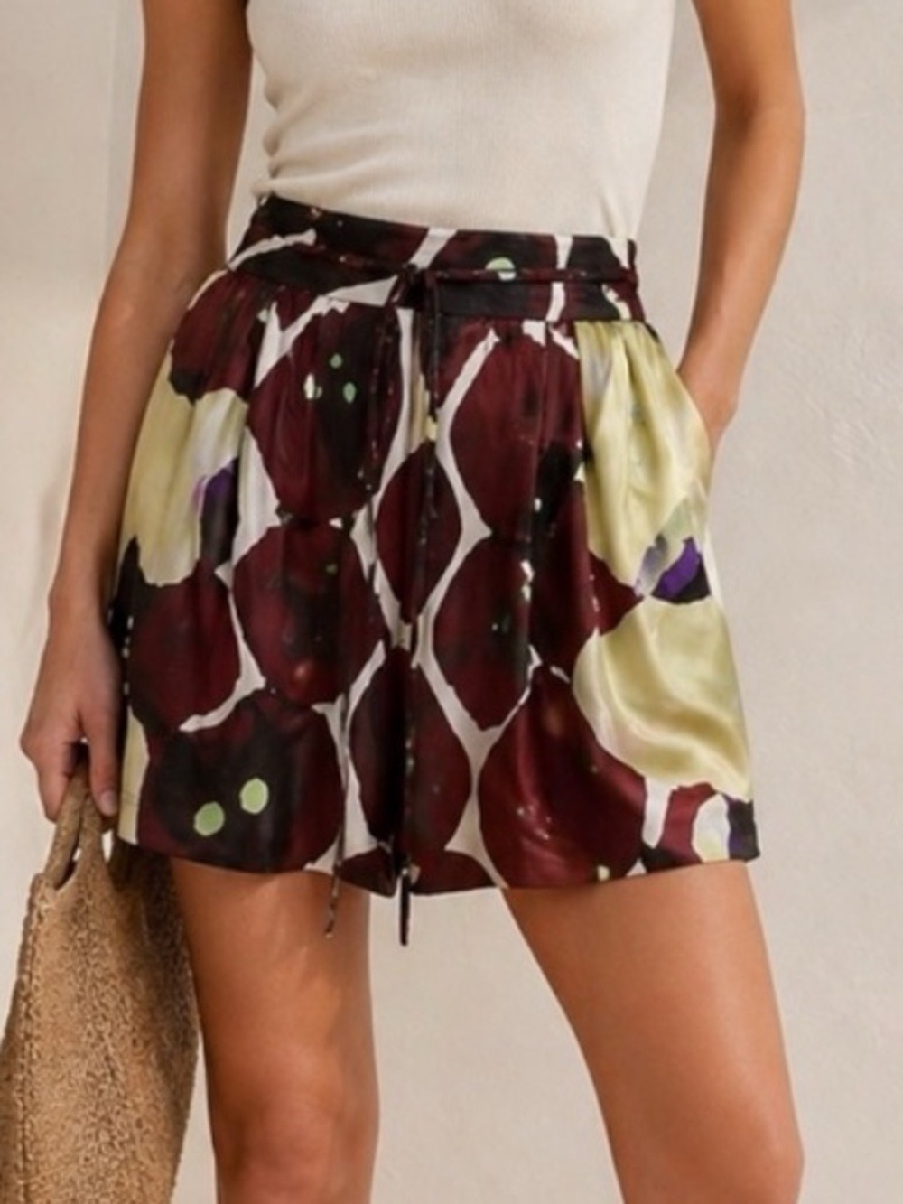 Silk Abstract Print Tie Waist Shorts Skort DVF Style Luxe